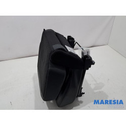 Renault - Grand Scenic - Rear seat