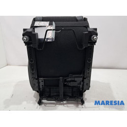 Renault - Grand Scenic - Rear seat