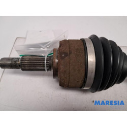 Renault - Megane - Aandrijfas links-voor