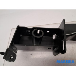 Renault - Megane - Vorderteilstütze