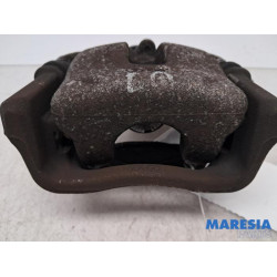 Renault - Megane - Remklauw (Tang) links-achter