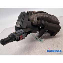 Renault - Megane - Remklauw (Tang) rechts-achter