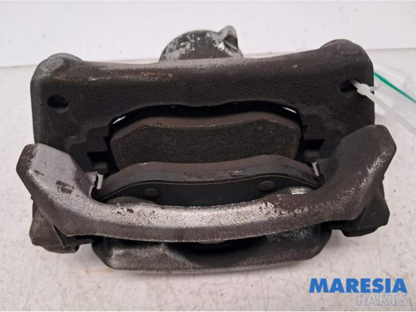 Renault - Megane - Front brake calliper, left