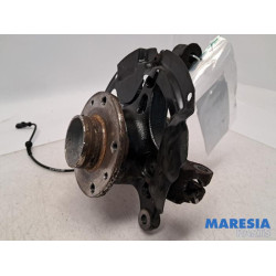 Renault - Megane - Knuckle, front left