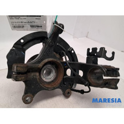 Renault - Megane - Knuckle, front left