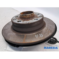 Renault - Megane - Knuckle, rear right