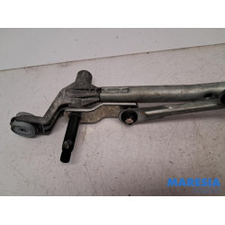 Renault - Megane - Wiper mechanism