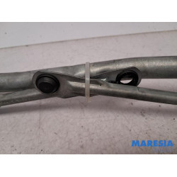 Renault - Megane - Wiper mechanism