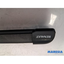 Renault - Megane - Front wiper arm