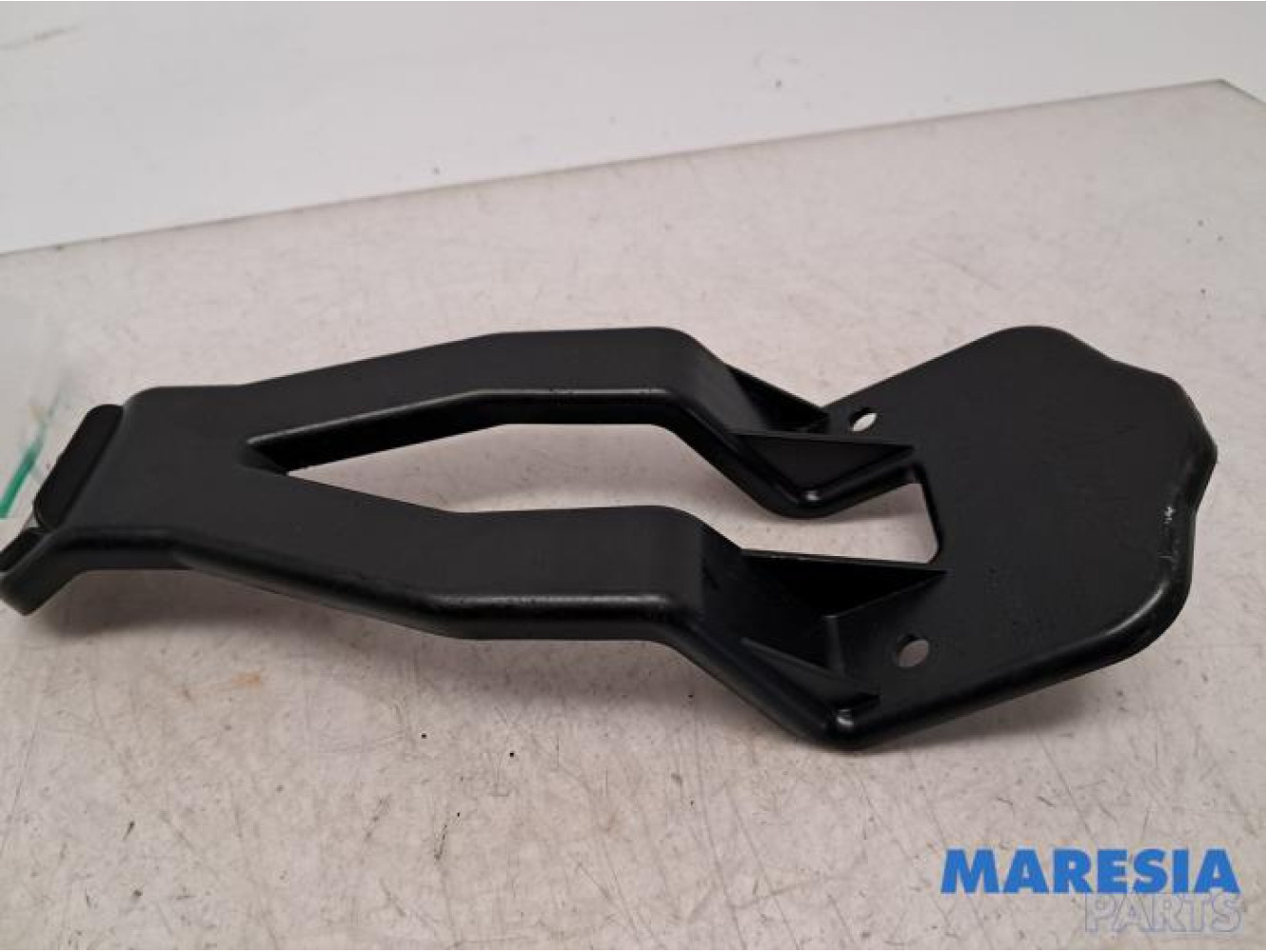 Renault - Megane - Bumpersteun rechts-achter