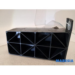 Renault - Megane - Front bumper bracket, left