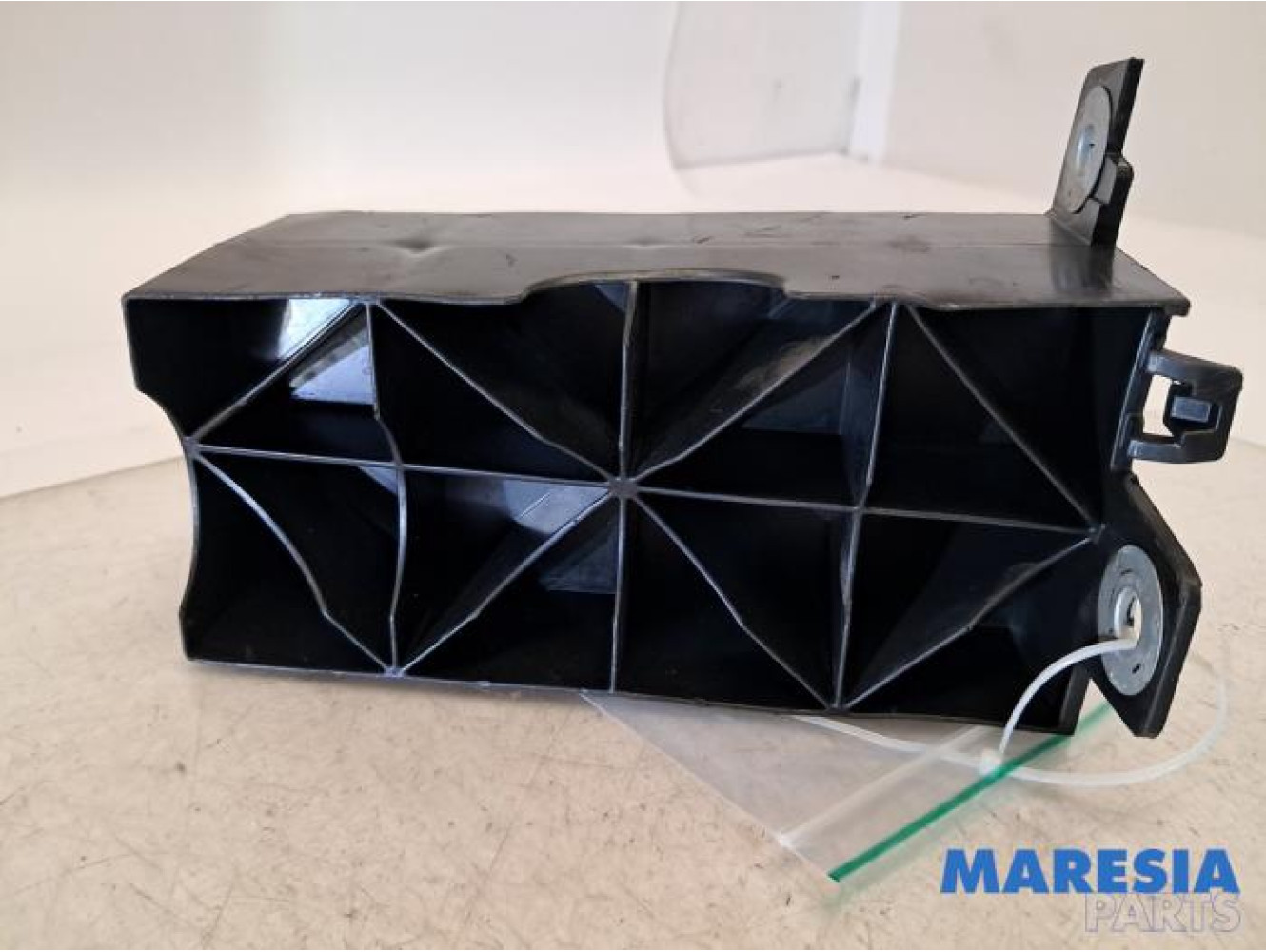 Renault - Megane - Bumpersteun rechts-voor