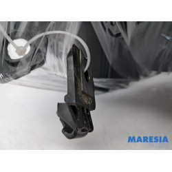 Renault - Grand Scenic - Headlight, right