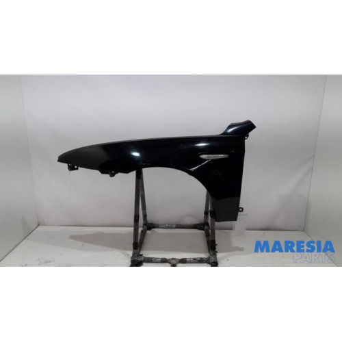 Alfa Romeo - 159 - Front wing, left