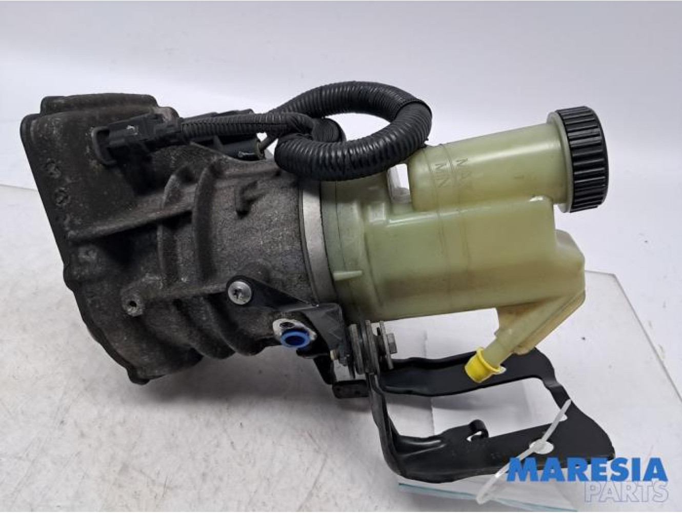 Opel - Movano - Stuurbekrachtiging Pomp