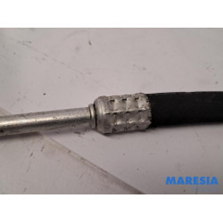 Opel - Movano - Tuyau clim