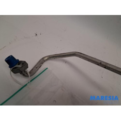 Opel - Movano - Tuyau clim