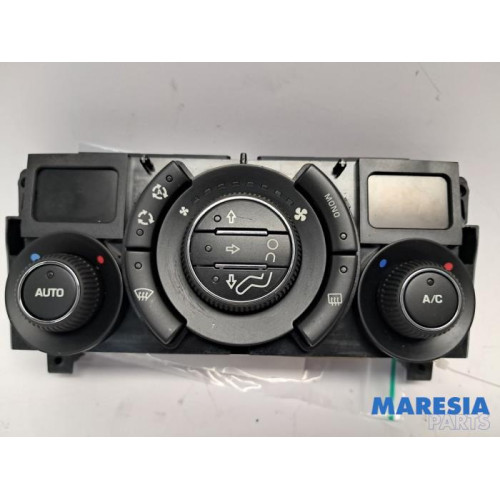 Peugeot - 3008 - Panneau de commandes chauffage