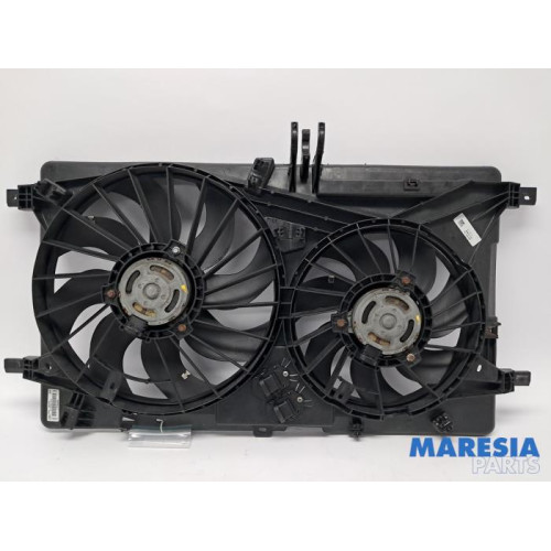 Opel - Movano - Fan motor