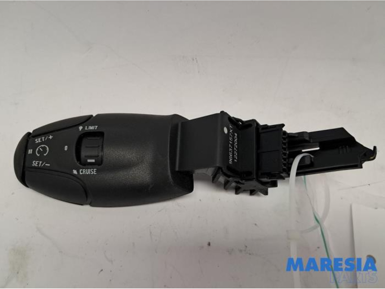 Peugeot - 3008 - Steering wheel mounted radio control