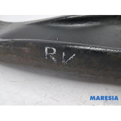 Opel - Movano - Draagarm onder rechts-voor