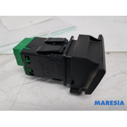 Peugeot - 3008 - Switch