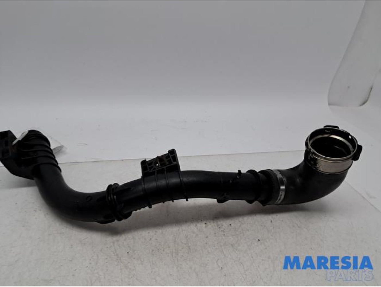 Opel - Movano - Intercooler hose