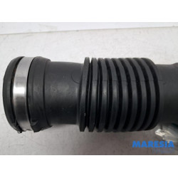 Opel - Movano - Ansaugschlauch Luft