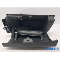 Opel - Vivaro - Glovebox