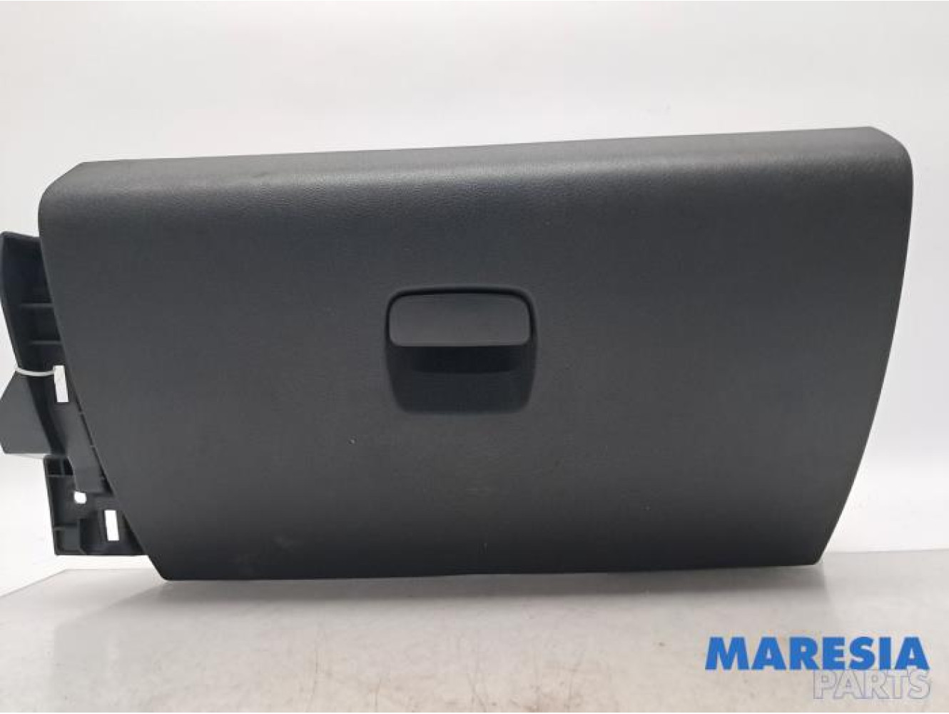 Opel - Vivaro - Glovebox