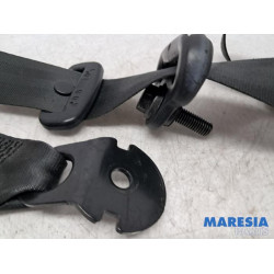 Opel - Vivaro - Front seatbelt, right