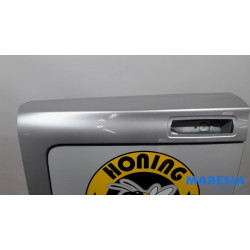 Renault - Trafic - Minibus/van rear door