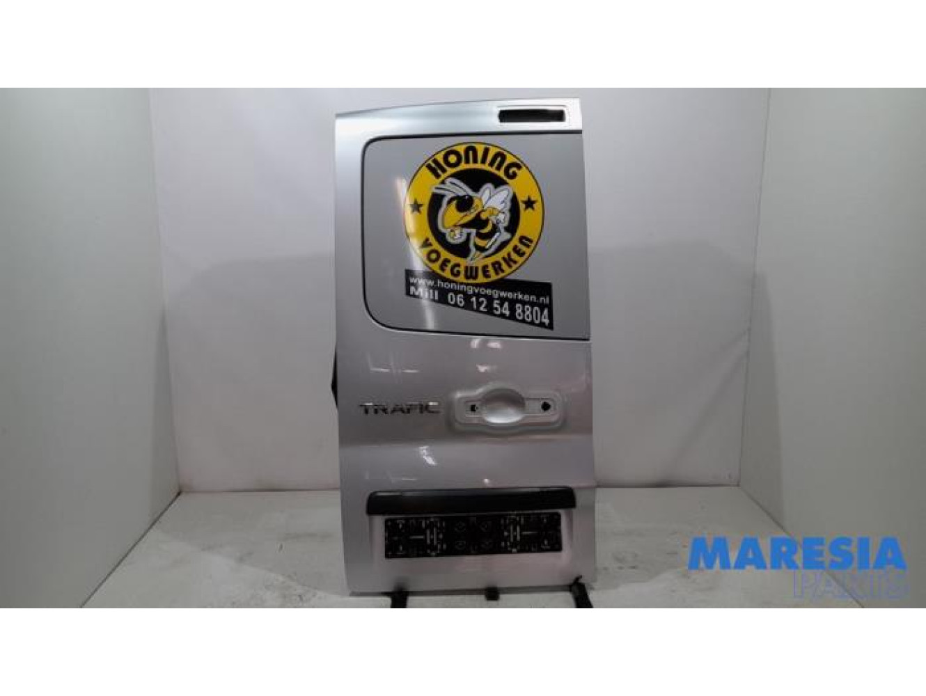Renault - Trafic - Minibus/van rear door