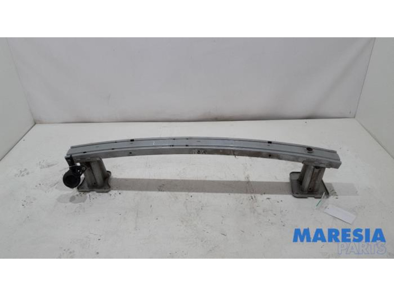 Renault - Trafic - Cadre pare-chocs avant