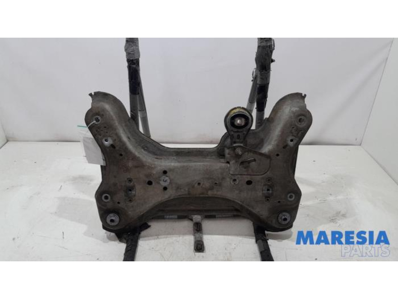 Renault - Trafic - Subframe