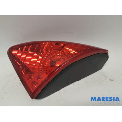 Peugeot - 3008 - Taillight, right