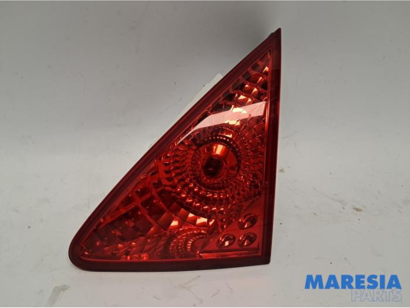 Peugeot - 3008 - Taillight, right