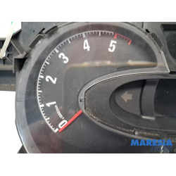 Opel - Vivaro - Instrumentenpaneel