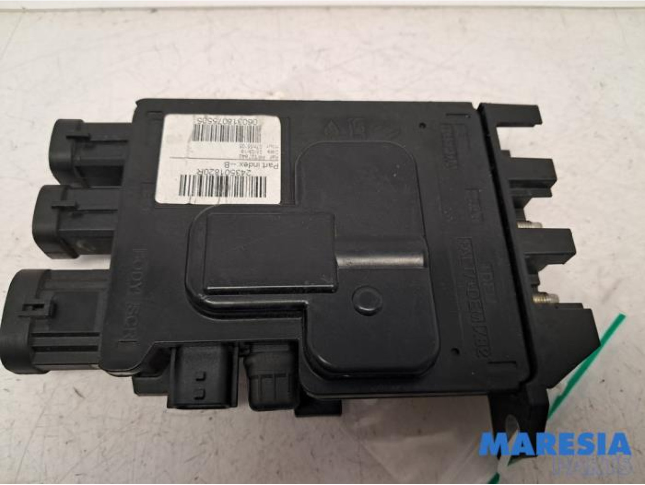 Opel - Vivaro - Voltage regulator