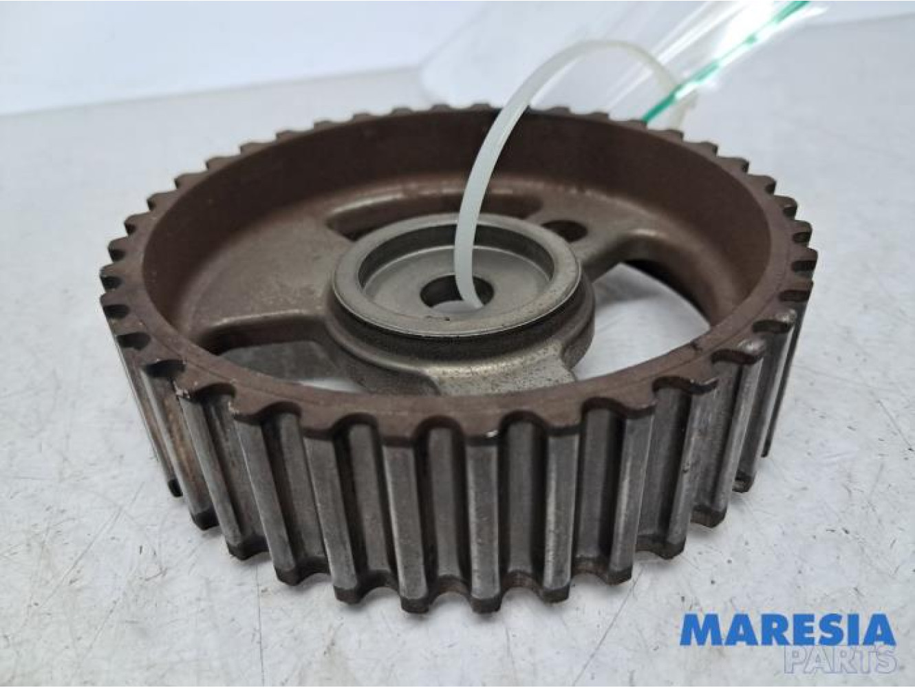 Peugeot - 307 - Camshaft sprocket
