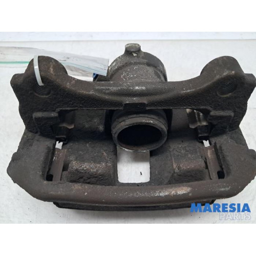 Fiat - Ducato - Bremszange links hinten