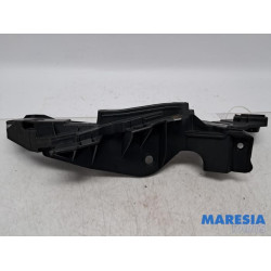 Fiat - Ducato - Scheinwerferrahmen links