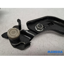 Fiat - Ducato - Schiebetürrolle rechts