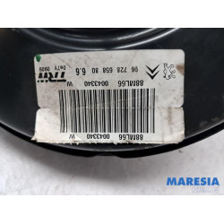 Peugeot - 208 - Brake servo