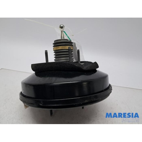 Peugeot - 208 - Brake servo