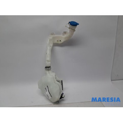 Peugeot - 208 - Front windscreen washer reservoir