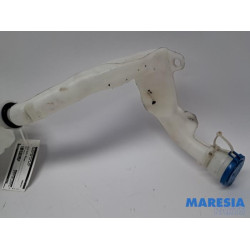 Peugeot - 208 - Front windscreen washer reservoir