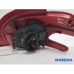 Peugeot - 208 - Achterlicht links