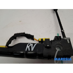 Peugeot - 3008 - Gordelspanner rechts