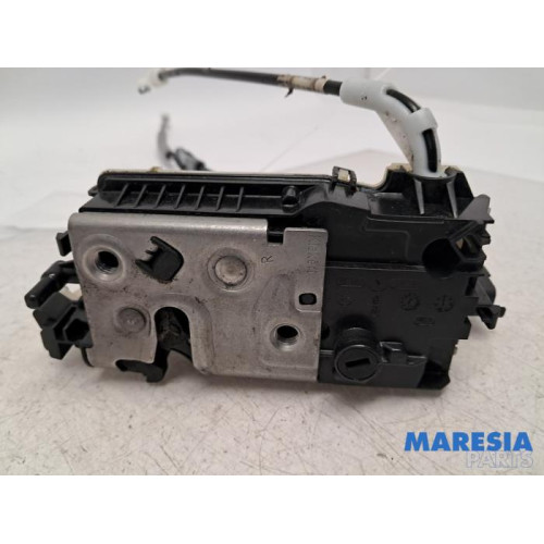Peugeot - 208 - Front door lock mechanism 4-door, right